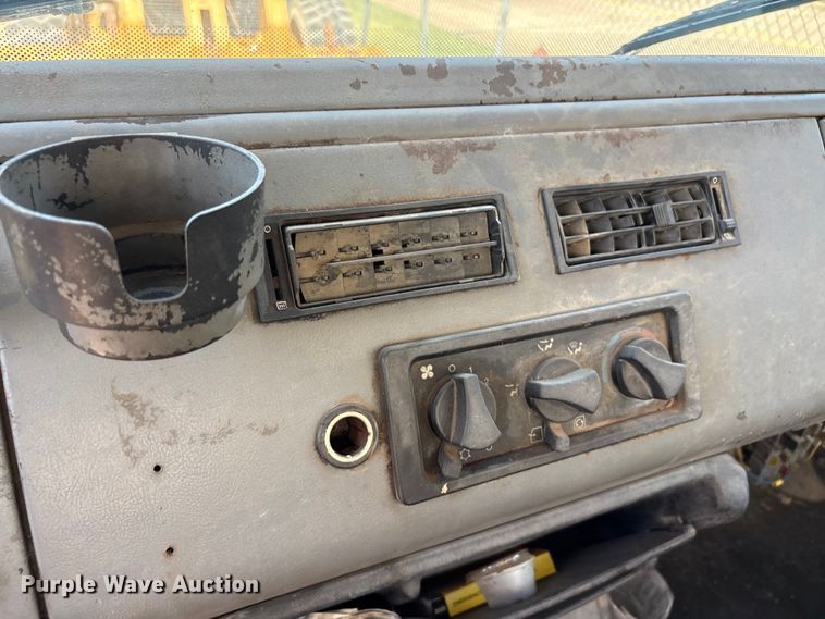 image for item EU5766 2000 Freightliner FL70 fuel / lube truck