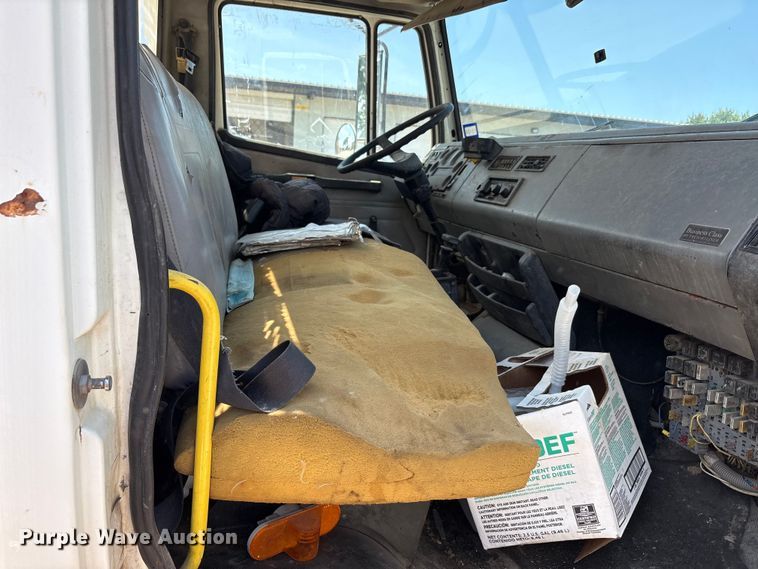 image for item EU5766 2000 Freightliner FL70 fuel / lube truck