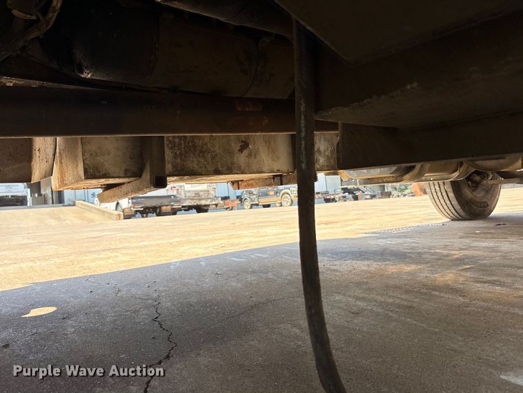 image for item EU5766 2000 Freightliner FL70 fuel / lube truck