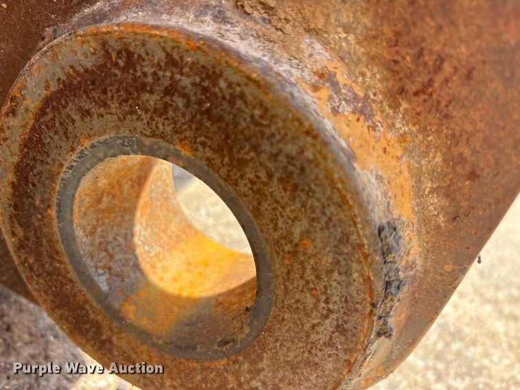 image for item EU5770 Caterpillar 963 track loader bucket