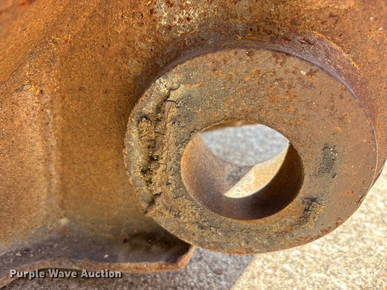image for item EU5770 Caterpillar 963 track loader bucket