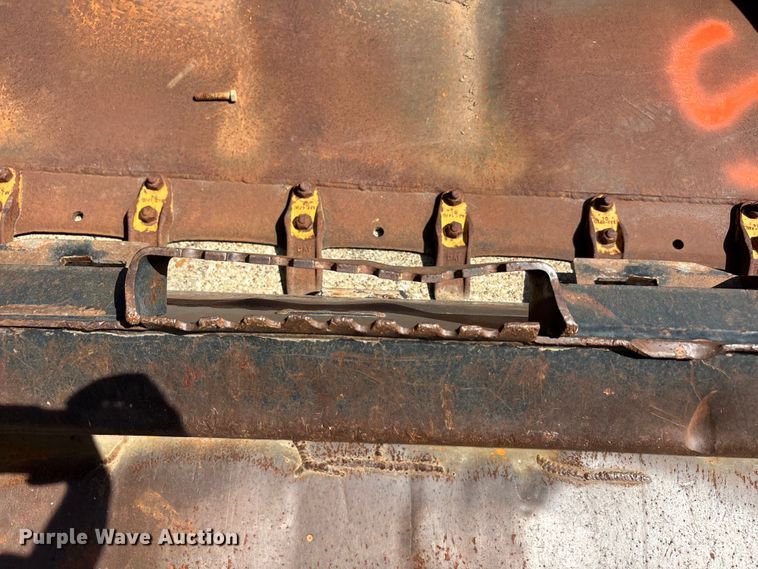 image for item EU5771 (2) Caterpillar skid steer buckets