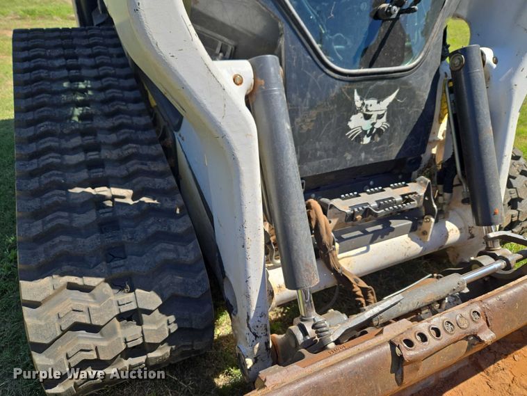 image for item EW0099 2020 Bobcat T76 tracked skid steer loader