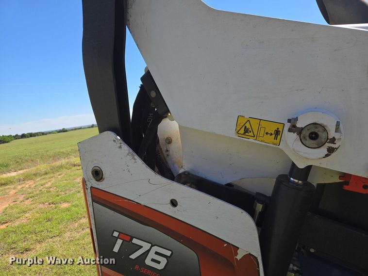 image for item EW0099 2020 Bobcat T76 tracked skid steer loader