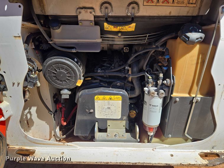 image for item EW0099 2020 Bobcat T76 tracked skid steer loader