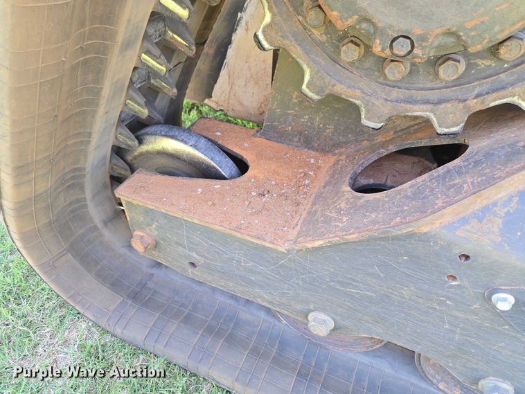 image for item EW0099 2020 Bobcat T76 tracked skid steer loader