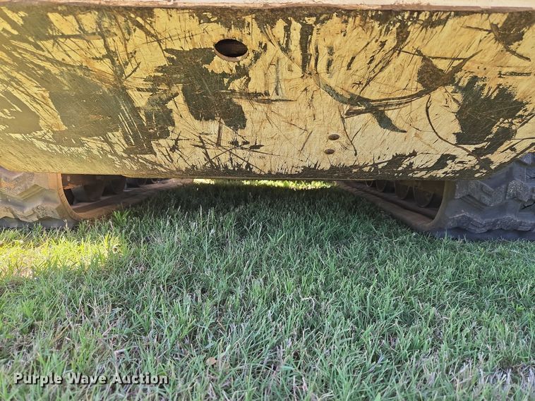image for item EW0099 2020 Bobcat T76 tracked skid steer loader