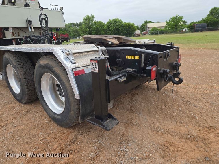 image for item EW0172 2017 Freightliner 114SD crane truck