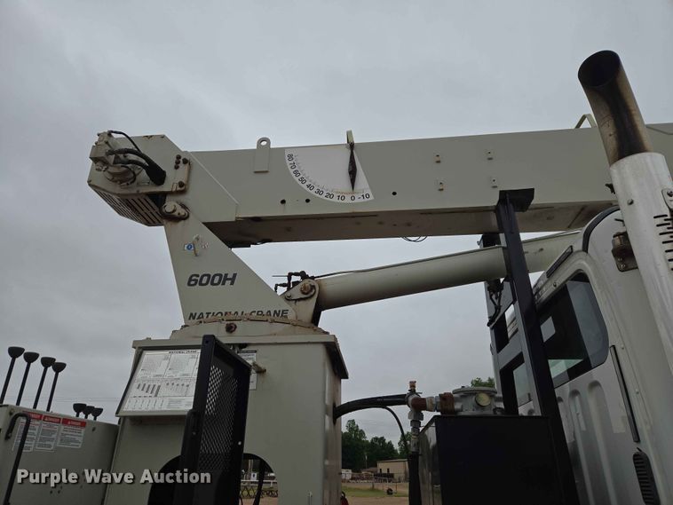 image for item EW0172 2017 Freightliner 114SD crane truck