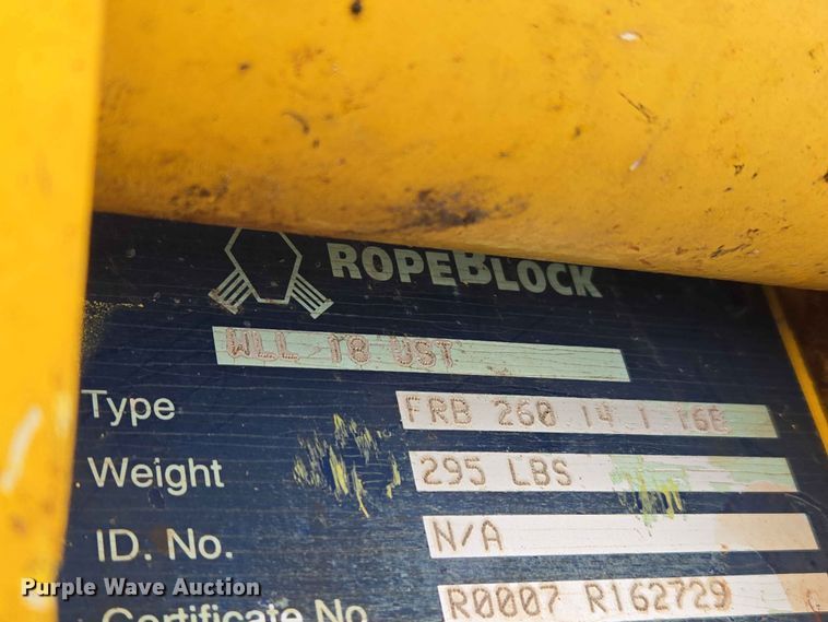image for item EW0172 2017 Freightliner 114SD crane truck
