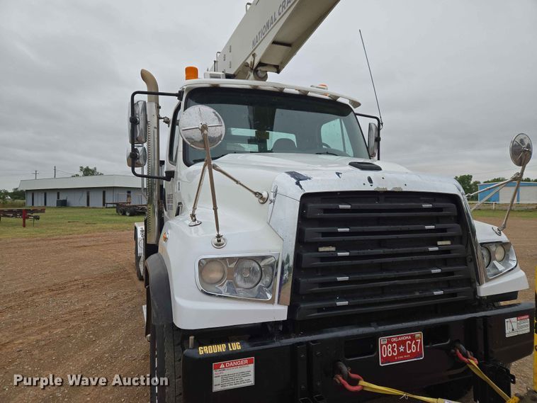 image for item EW0172 2017 Freightliner 114SD crane truck