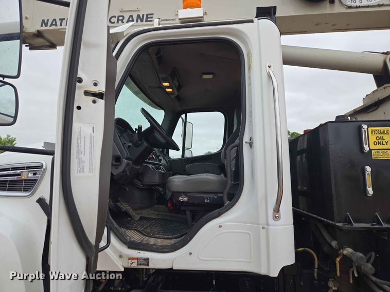 image for item EW0172 2017 Freightliner 114SD crane truck