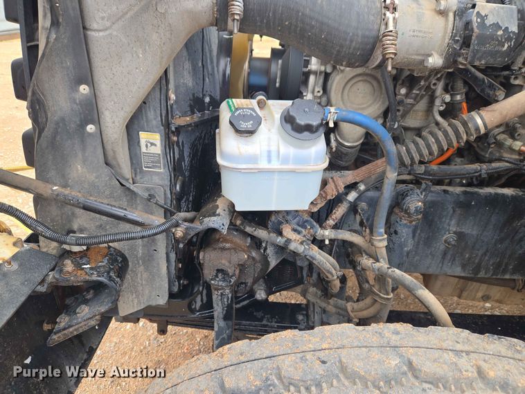 image for item EW0172 2017 Freightliner 114SD crane truck