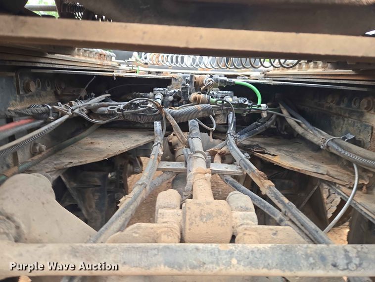 image for item EW0172 2017 Freightliner 114SD crane truck