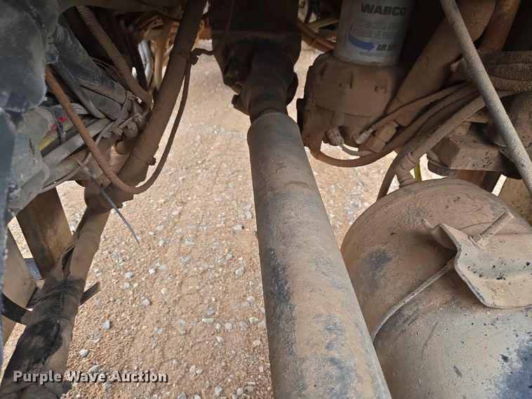 image for item EW0172 2017 Freightliner 114SD crane truck