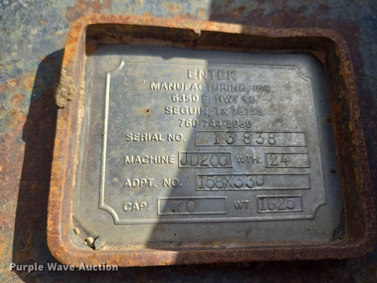 image for item EW0379 Entek JD200 excavator bucket