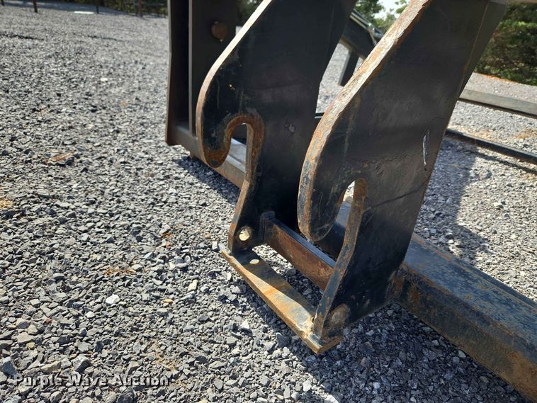 image for item EW0382 Arrow 61842-6-72-295PG pipe grapple