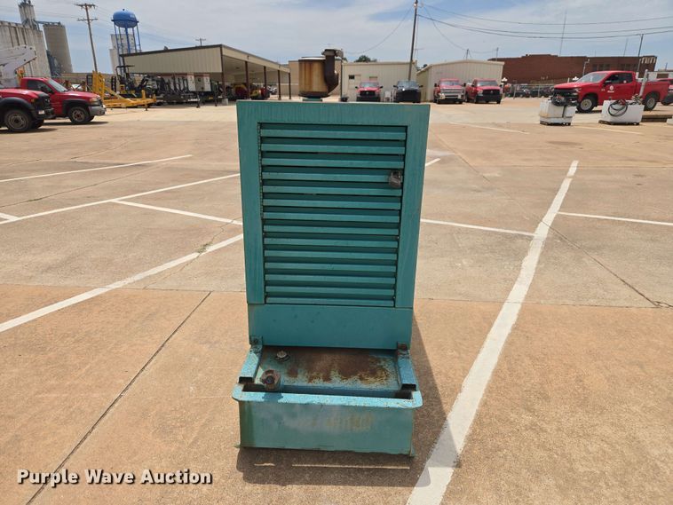 image for item EW0390 Onan 20DL4L24848D generator