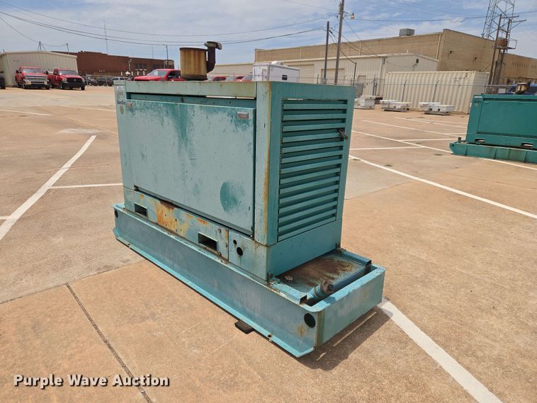 image for item EW0390 Onan 20DL4L24848D generator