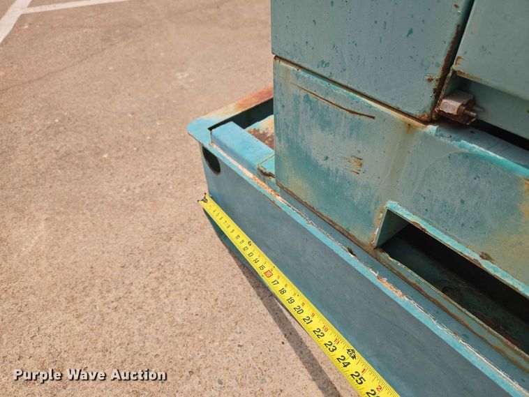 image for item EW0390 Onan 20DL4L24848D generator