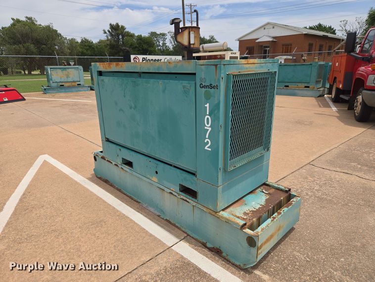 image for item EW0391 Onan 20DL4L12771E generator