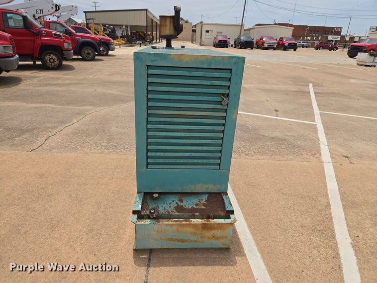image for item EW0391 Onan 20DL4L12771E generator