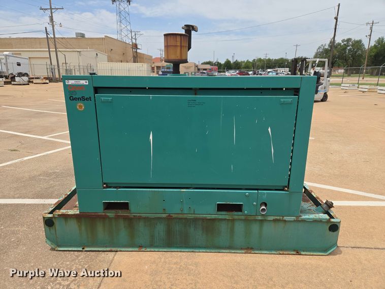 image for item EW0391 Onan 20DL4L12771E generator