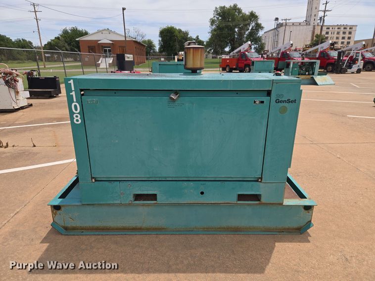 image for item EW0393 Onan 20DL4L12771D generator