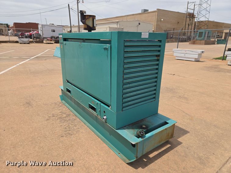 image for item EW0393 Onan 20DL4L12771D generator