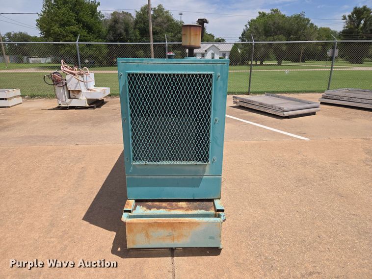 image for item EW0394 Onan 30DL6L12771E generator