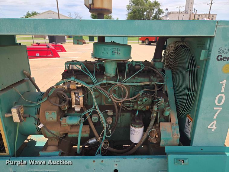 image for item EW0394 Onan 30DL6L12771E generator