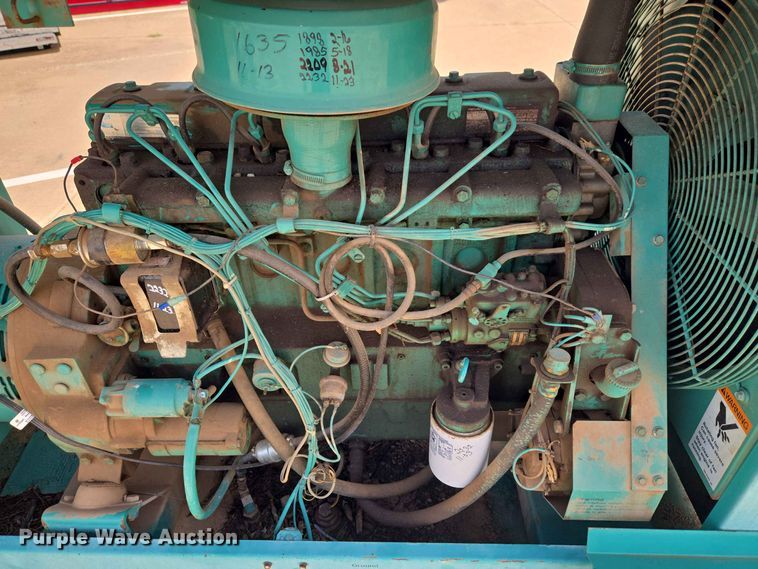 image for item EW0394 Onan 30DL6L12771E generator