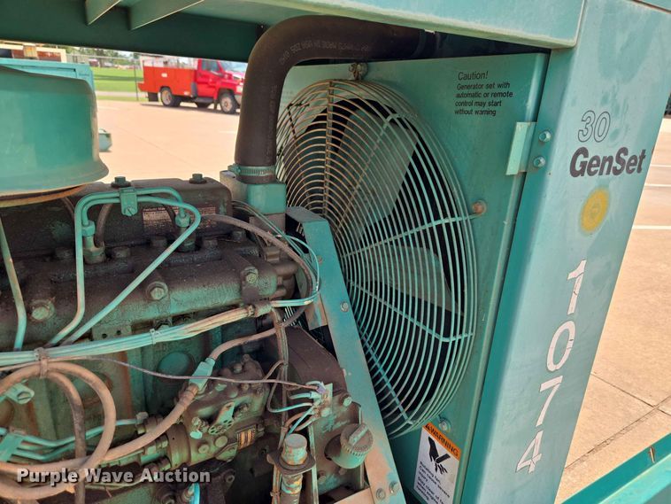 image for item EW0394 Onan 30DL6L12771E generator