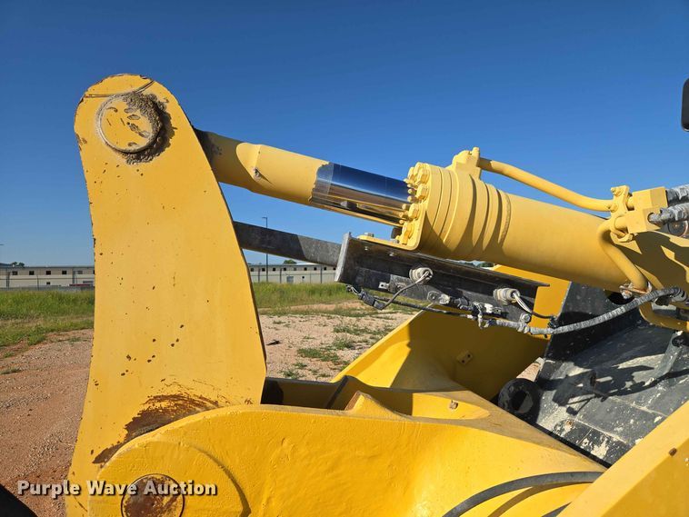 image for item EW0459 2014 Komatsu WA320-7 wheel loader