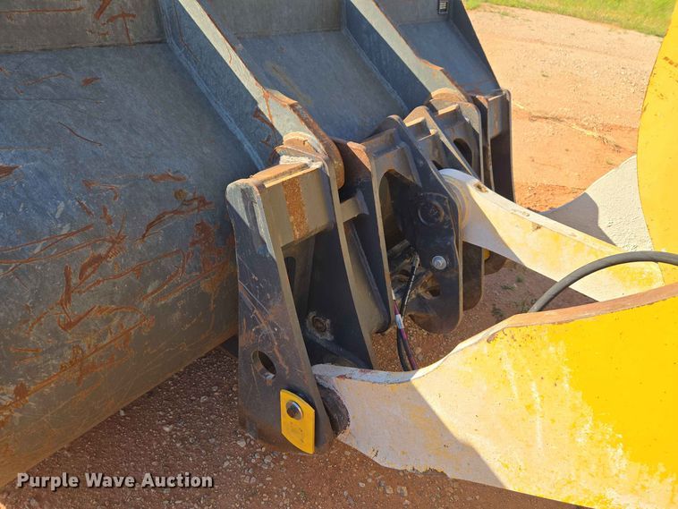 image for item EW0459 2014 Komatsu WA320-7 wheel loader