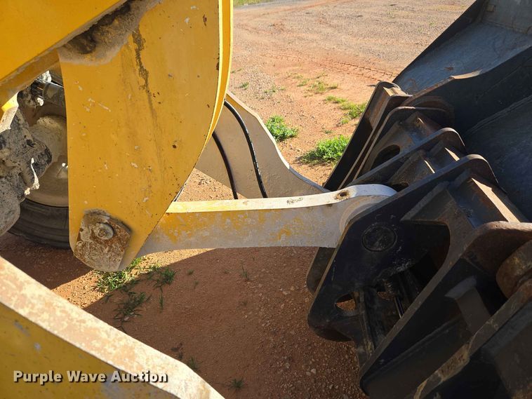 image for item EW0459 2014 Komatsu WA320-7 wheel loader