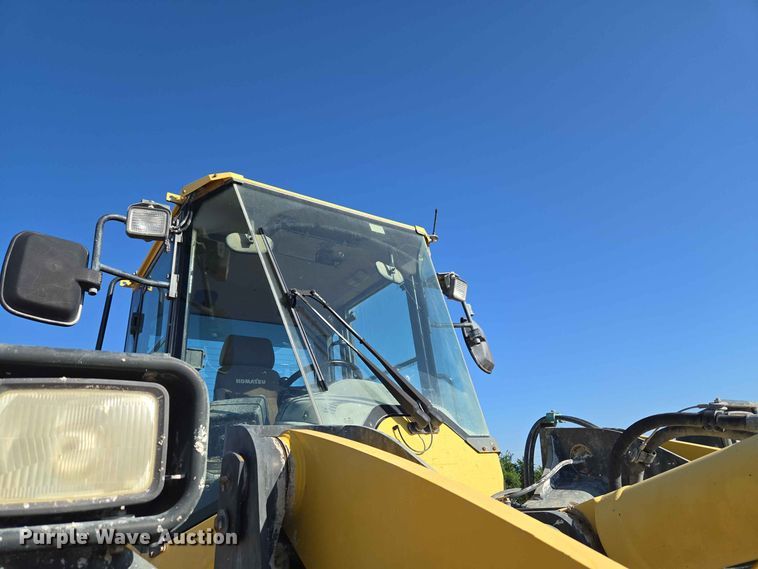 image for item EW0459 2014 Komatsu WA320-7 wheel loader