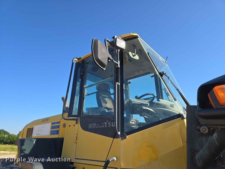 image for item EW0459 2014 Komatsu WA320-7 wheel loader