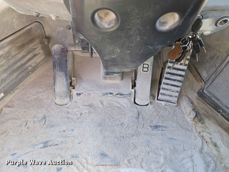 image for item EW0459 2014 Komatsu WA320-7 wheel loader