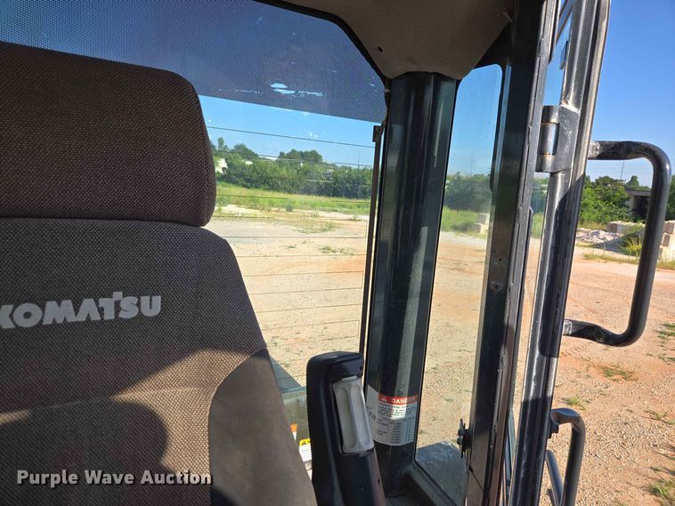 image for item EW0459 2014 Komatsu WA320-7 wheel loader