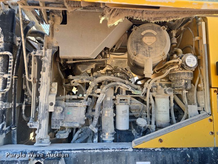 image for item EW0459 2014 Komatsu WA320-7 wheel loader