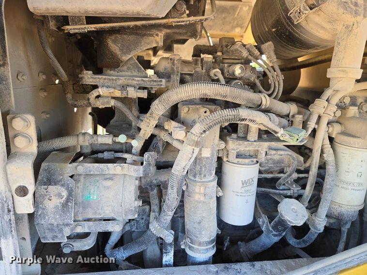 image for item EW0459 2014 Komatsu WA320-7 wheel loader