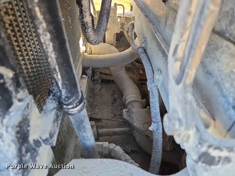 image for item EW0459 2014 Komatsu WA320-7 wheel loader