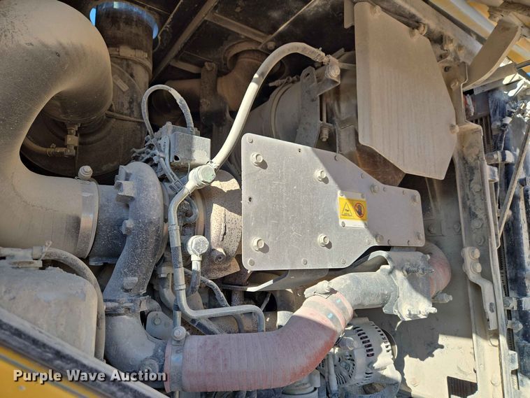 image for item EW0459 2014 Komatsu WA320-7 wheel loader