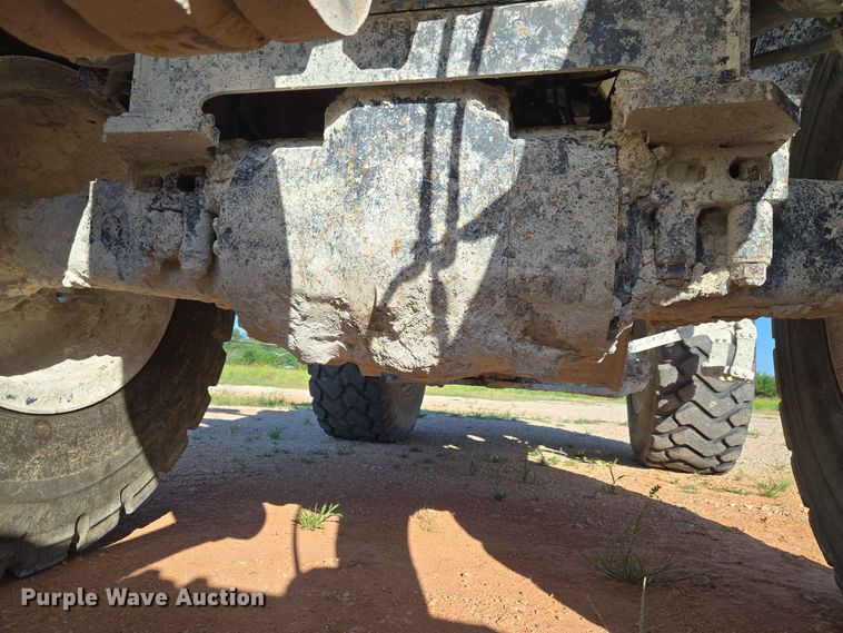 image for item EW0459 2014 Komatsu WA320-7 wheel loader