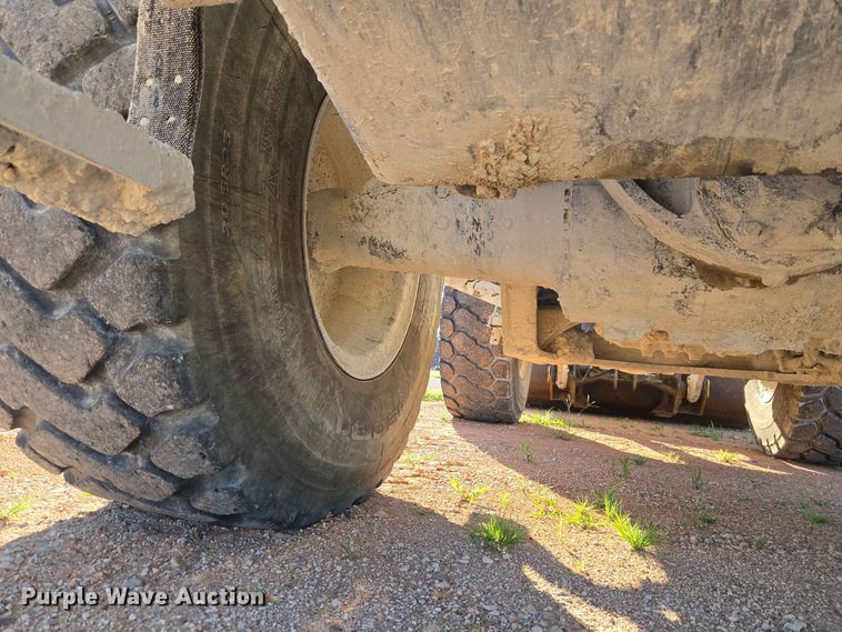 image for item EW0459 2014 Komatsu WA320-7 wheel loader