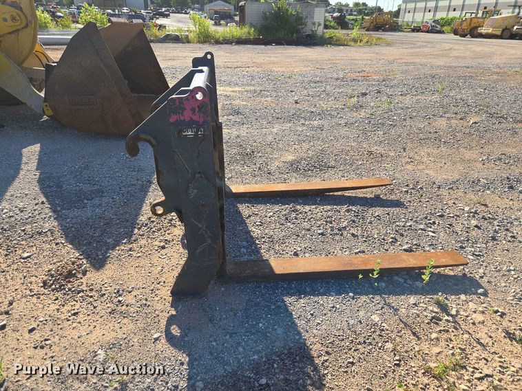 image for item EW0459 2014 Komatsu WA320-7 wheel loader