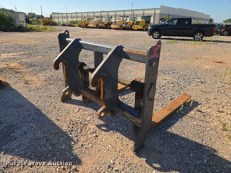 image for item EW0459 2014 Komatsu WA320-7 wheel loader