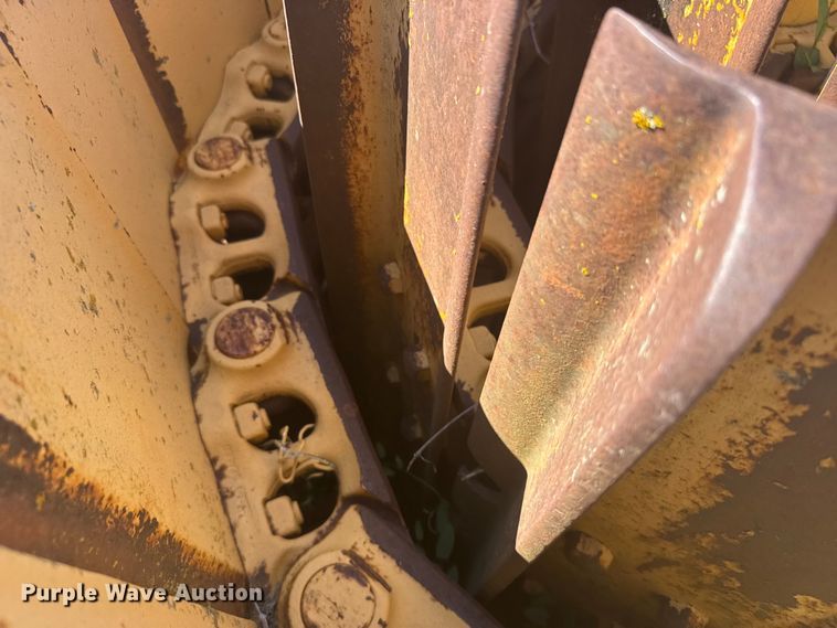 image for item EW4978 Caterpillar tracks