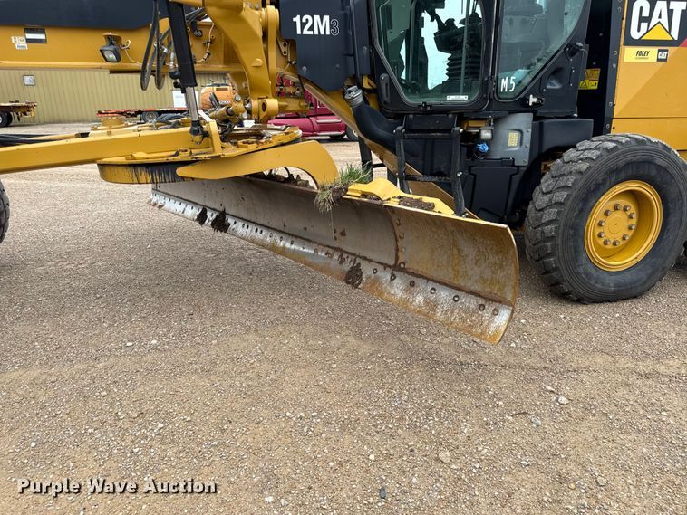 image for item EX1997 2015 Caterpillar 12M3 motor grader